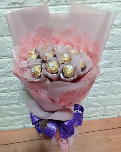 Ferrero Pink  Bouquet Send to Manila Philippines